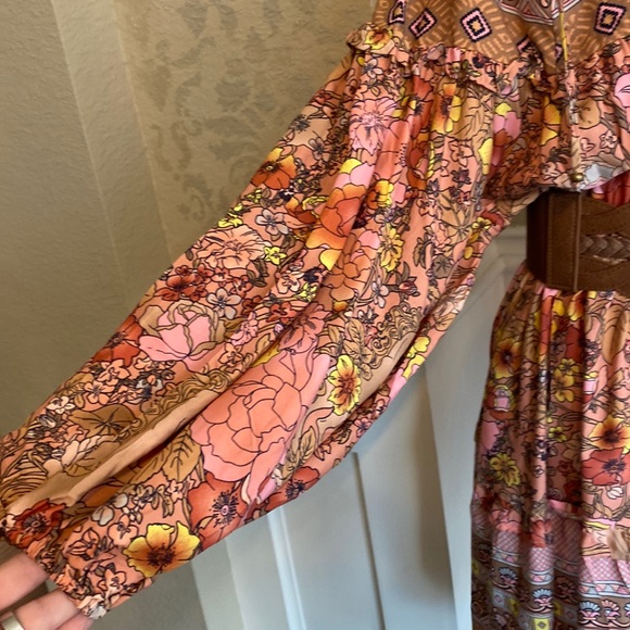 NEW - Boho Gypsy Floral Mini Ruffle Dress - Picture 7 of 8